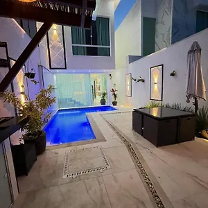 Casa de Férias Casa Brilho Da Lua - 3 Suites, Apenas 300m Da, Porto Seguro